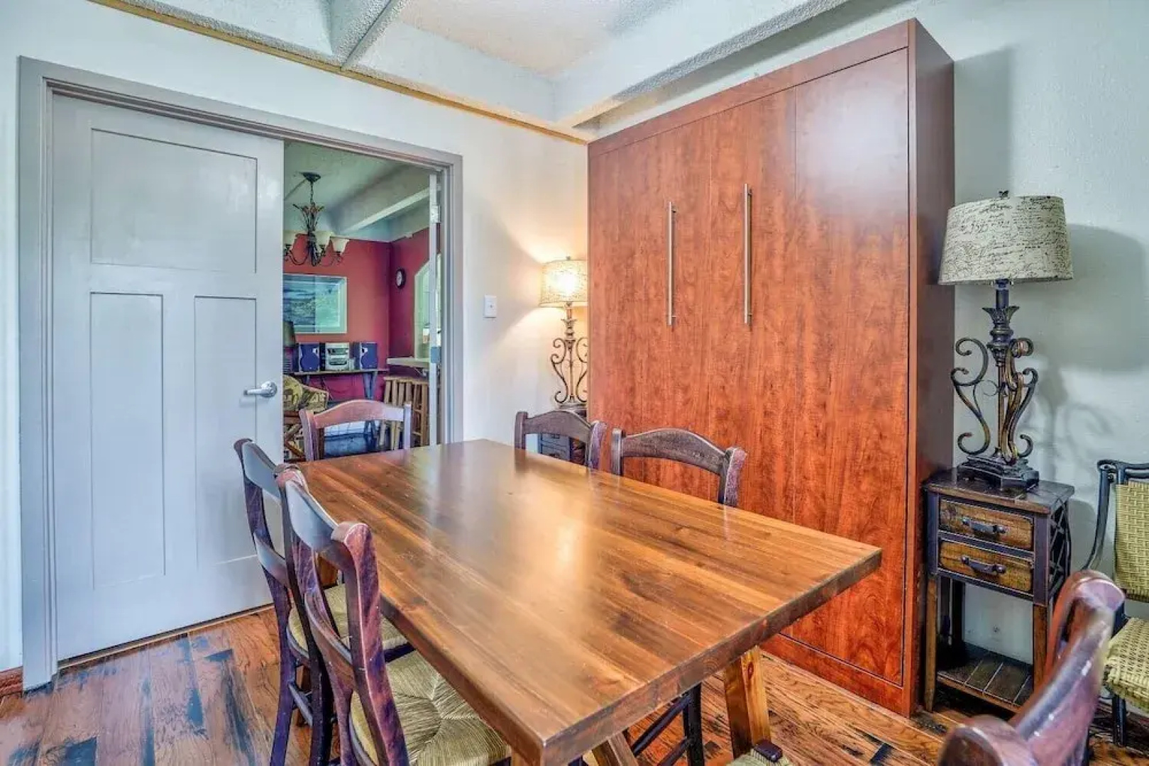 Ten Mile Island 2 Bd Plus Den - 3 Br condo by RedAwning