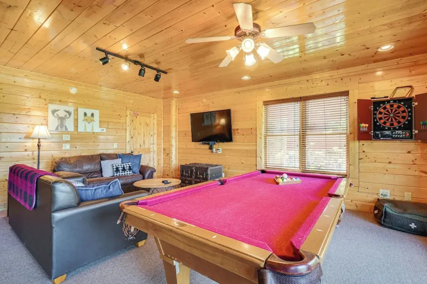 'mountain Dreams' Cabin: Hot Tub, Sauna & Views!