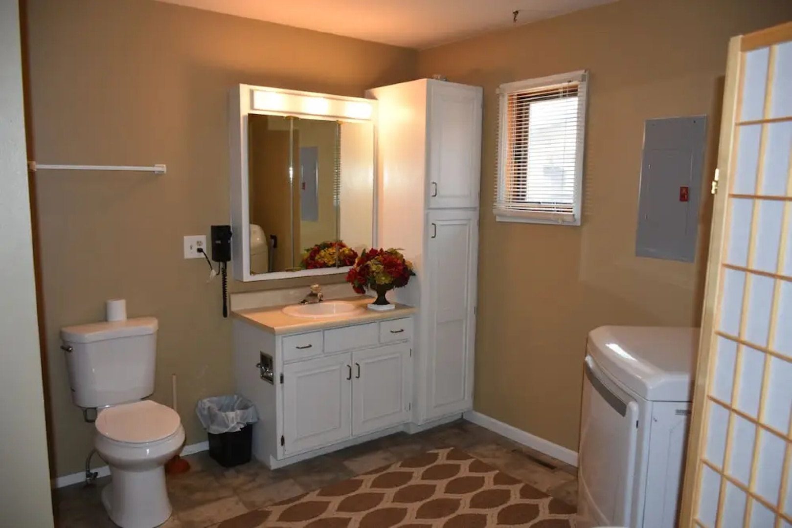 Yellowstone River Suites