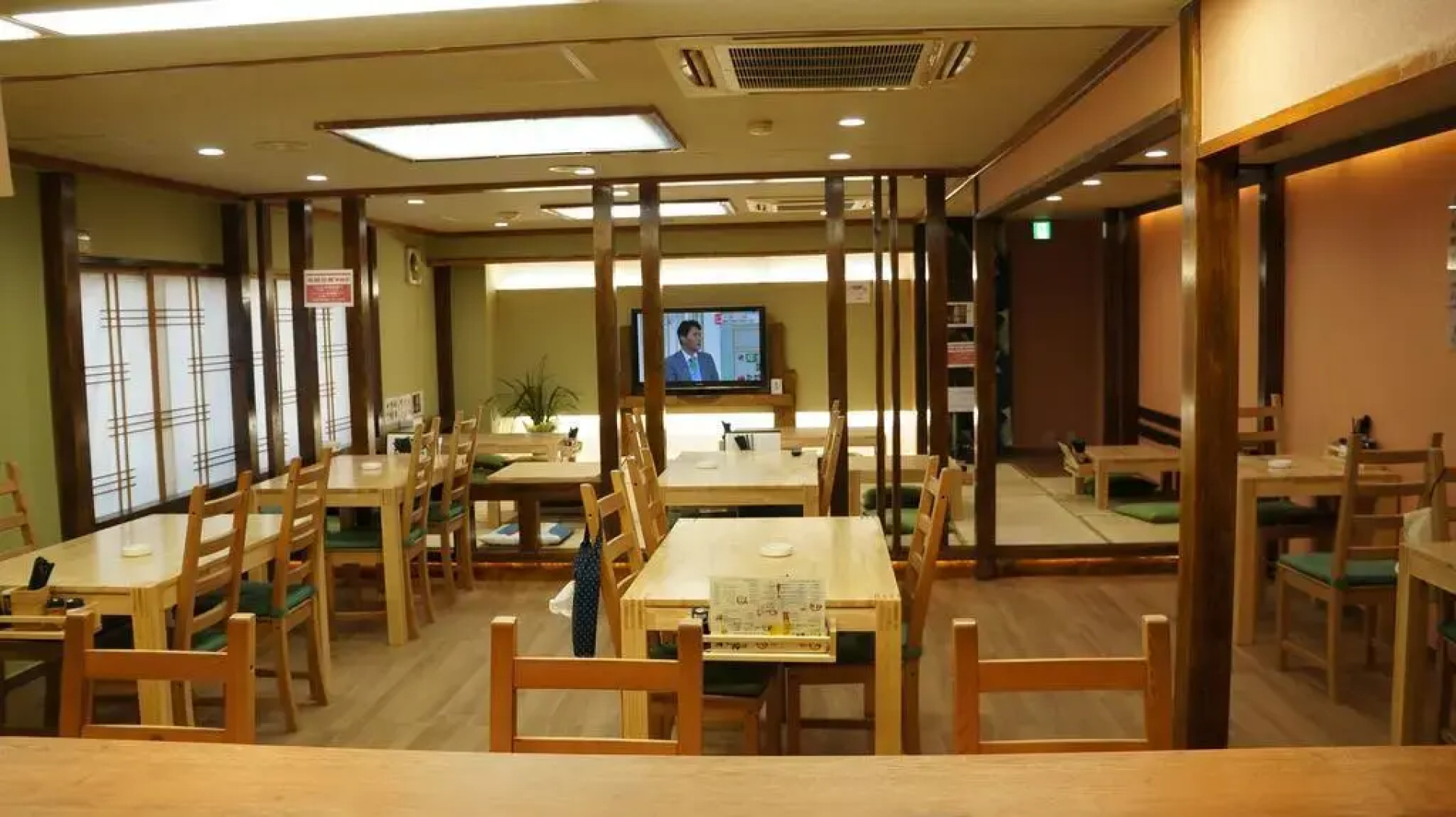 Capsule Hotel 310