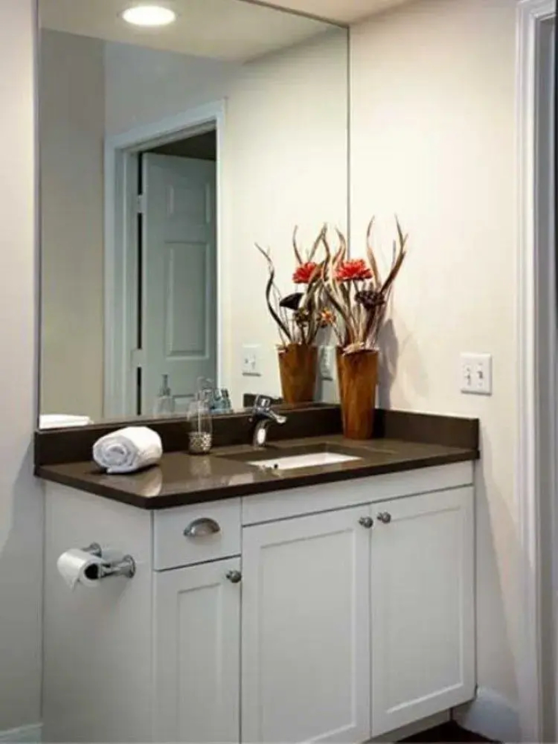 Global Luxury Suites at Waltham