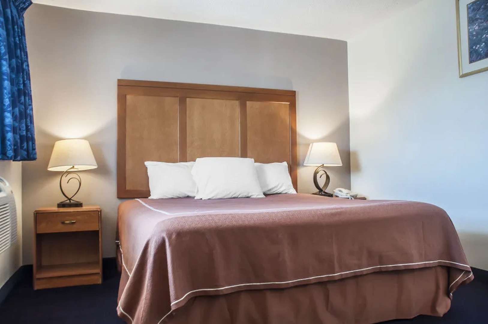 Rodeway Inn & Suites Niagara Falls