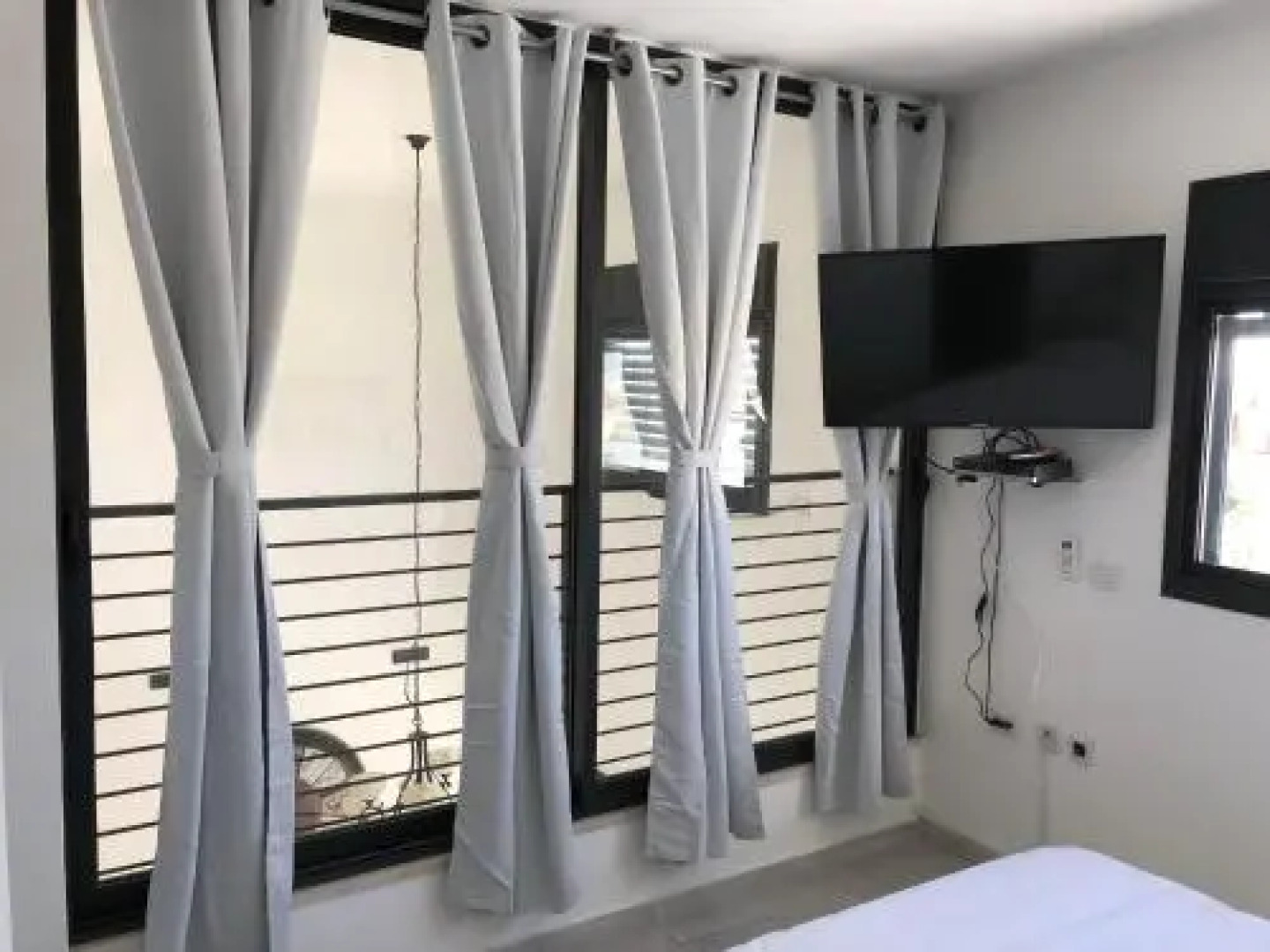 Levana in the Desert