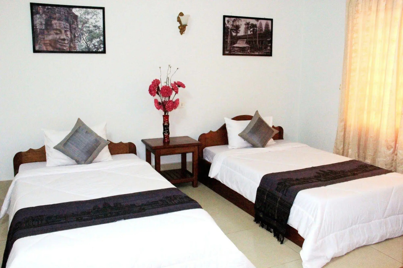 Tropical Breeze Guesthouse