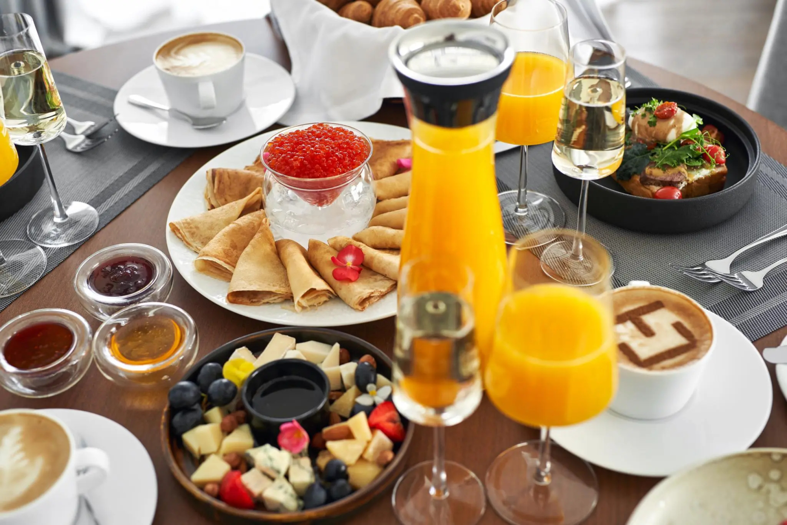 Отель Crystal House Suite Hotel & Spa