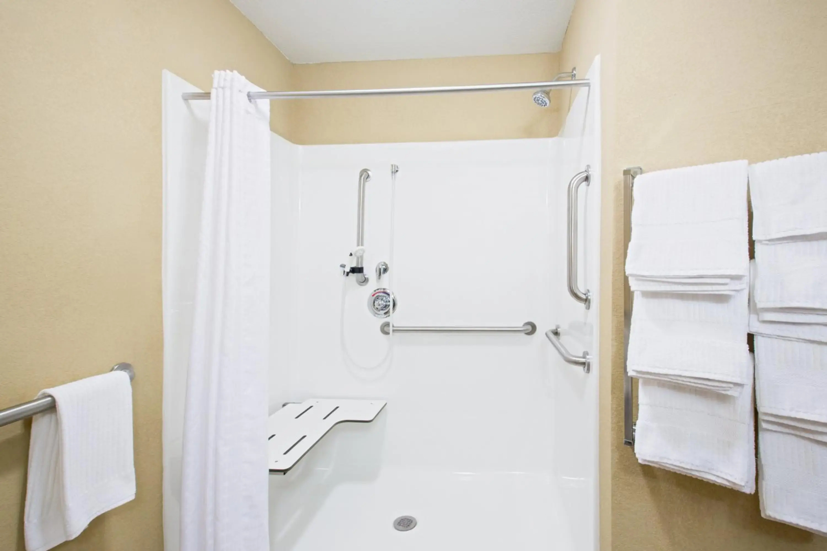 Candlewood Suites Pittsburgh Cranberry by IHG