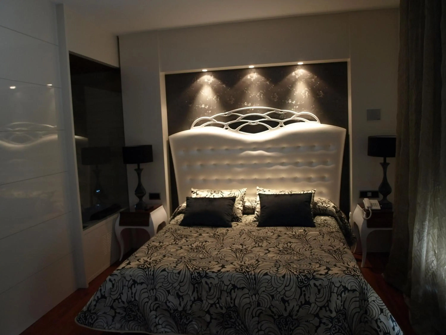 Escuderos Hotel Cruz