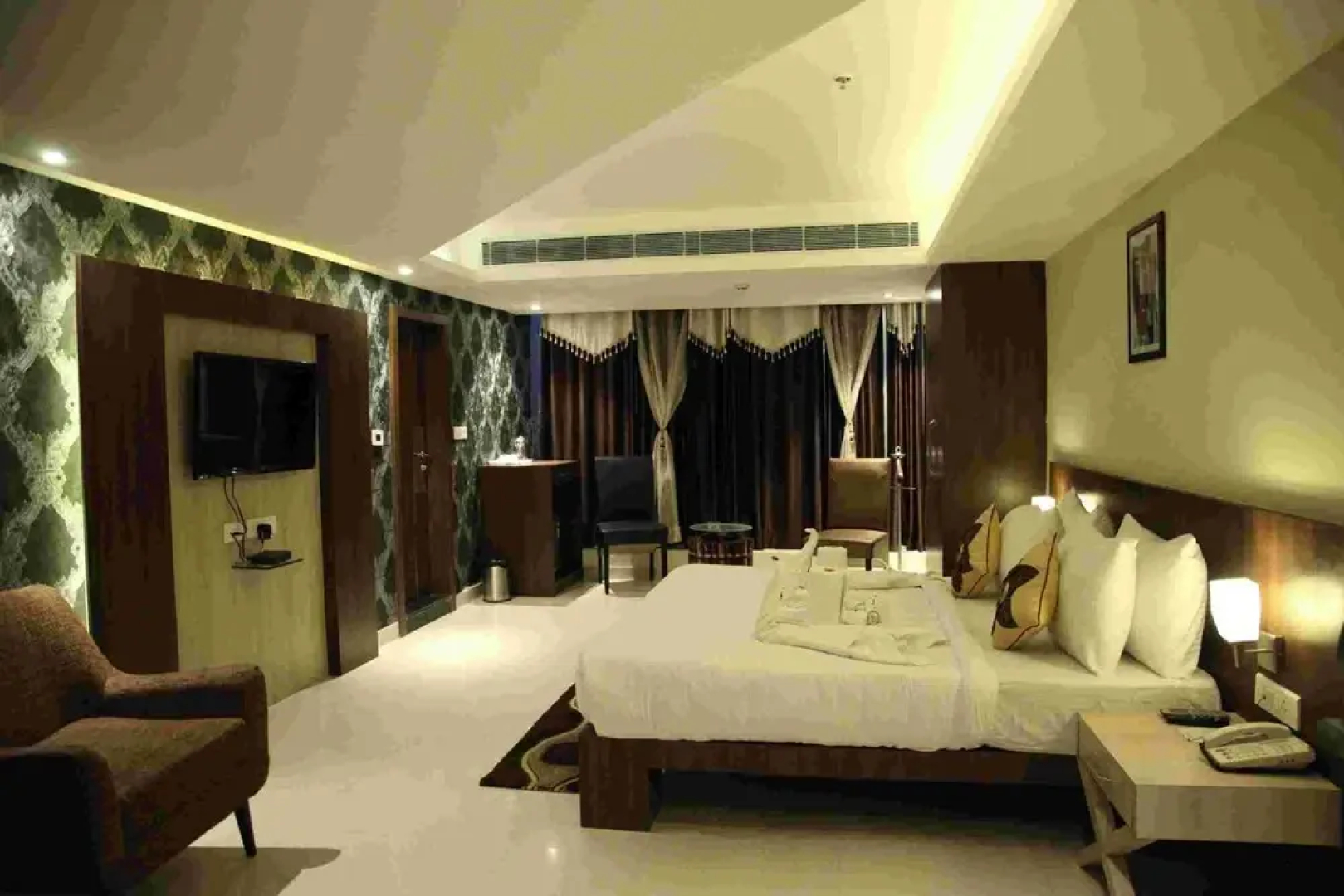 Black Panther Hotel