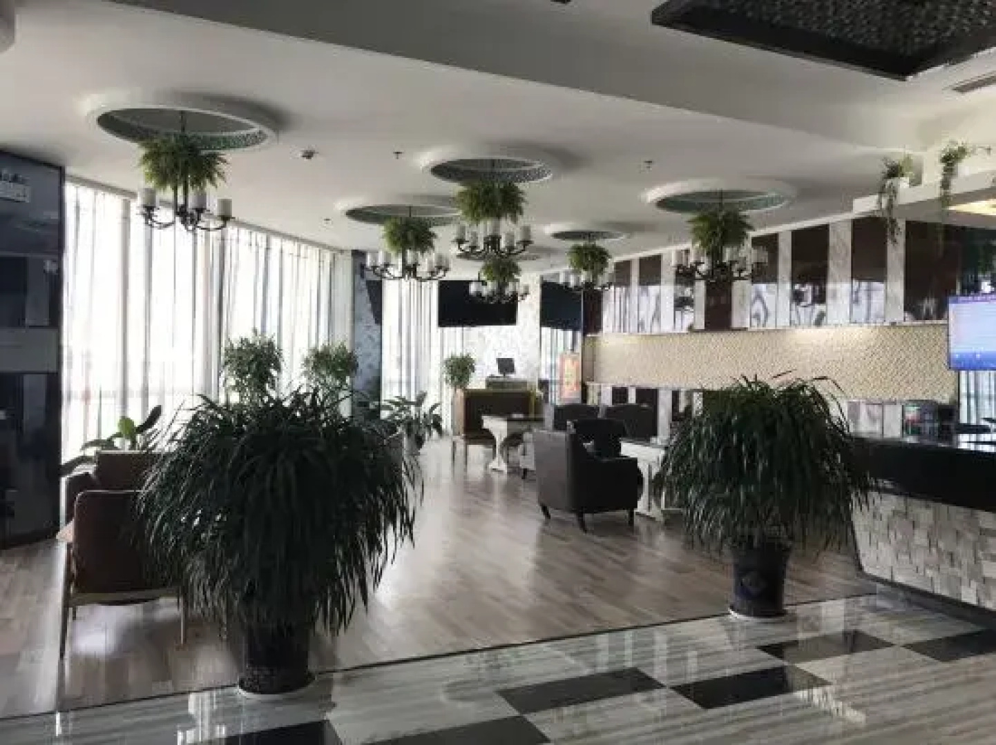 Sarah Upper Peninsula Hotel