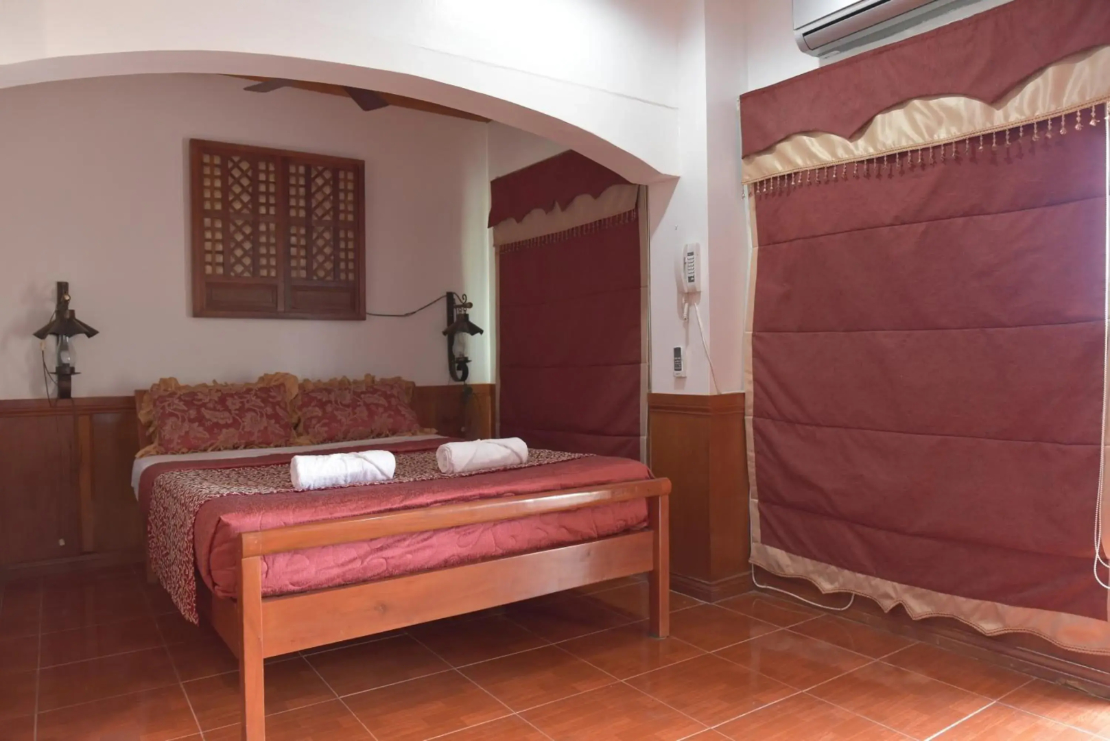 Ang Tahanan ni Aling Meding Hotel