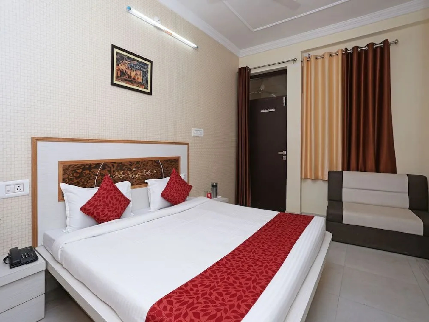 OYO 10104 Radhika Resort