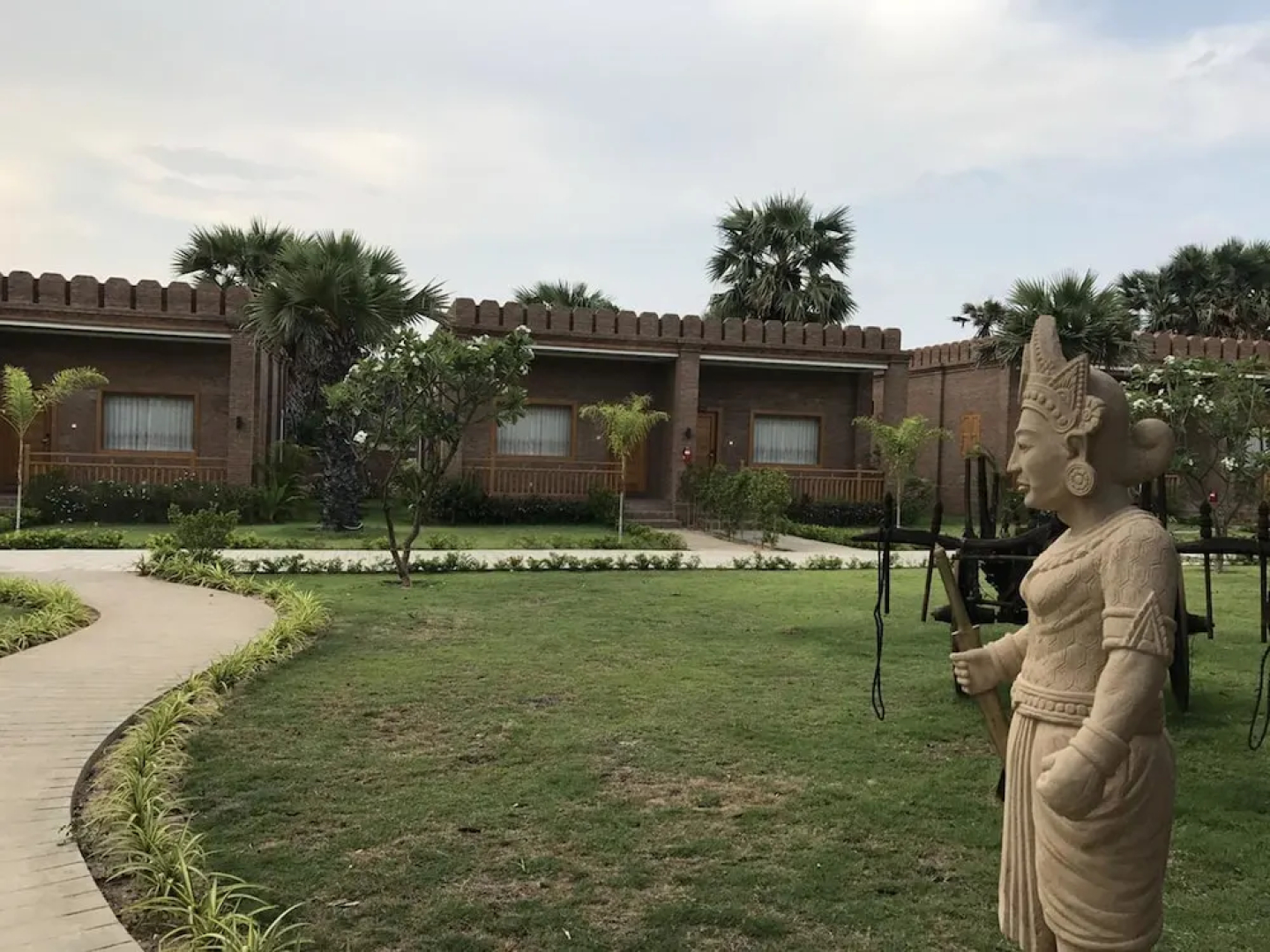 Famous Hotel Bagan