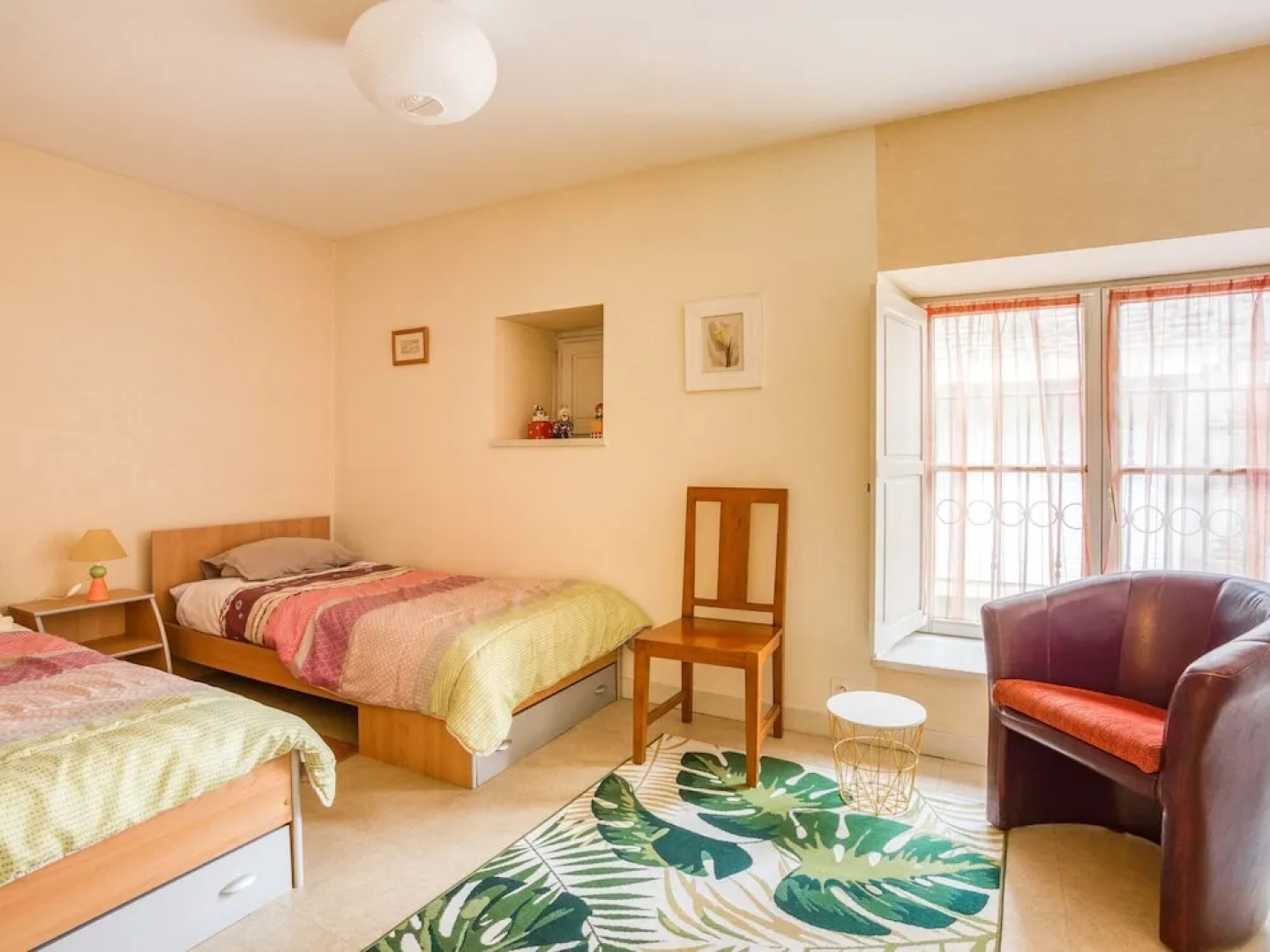 Dreamy Holiday Home in Saint-james With Private Garden