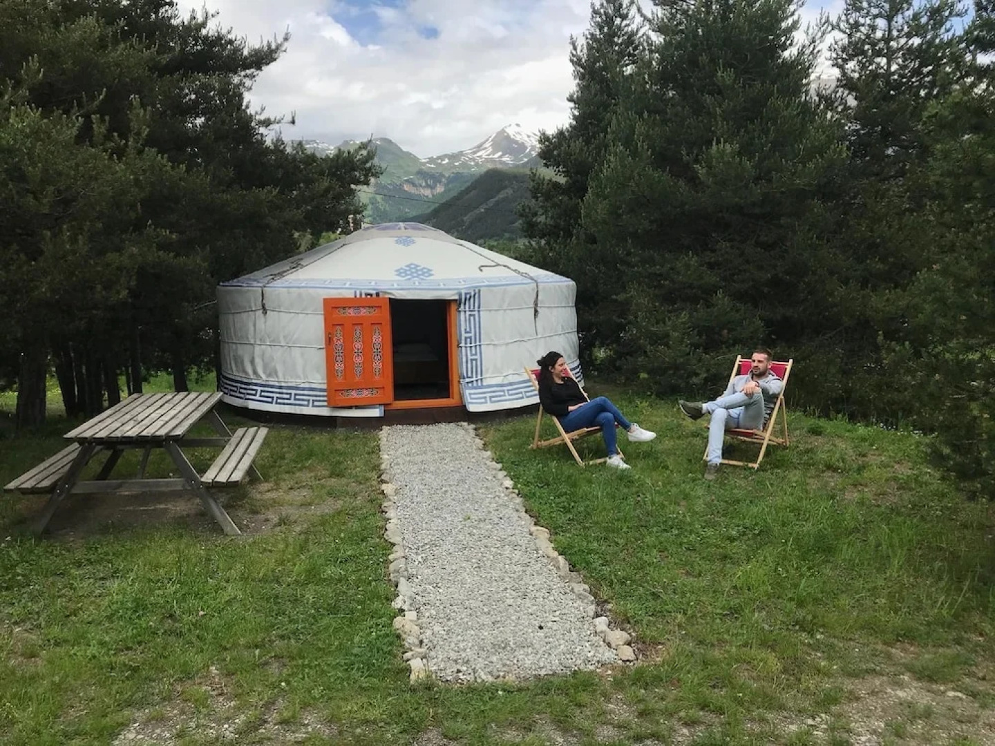 Yourtes de Montagnes Insolites