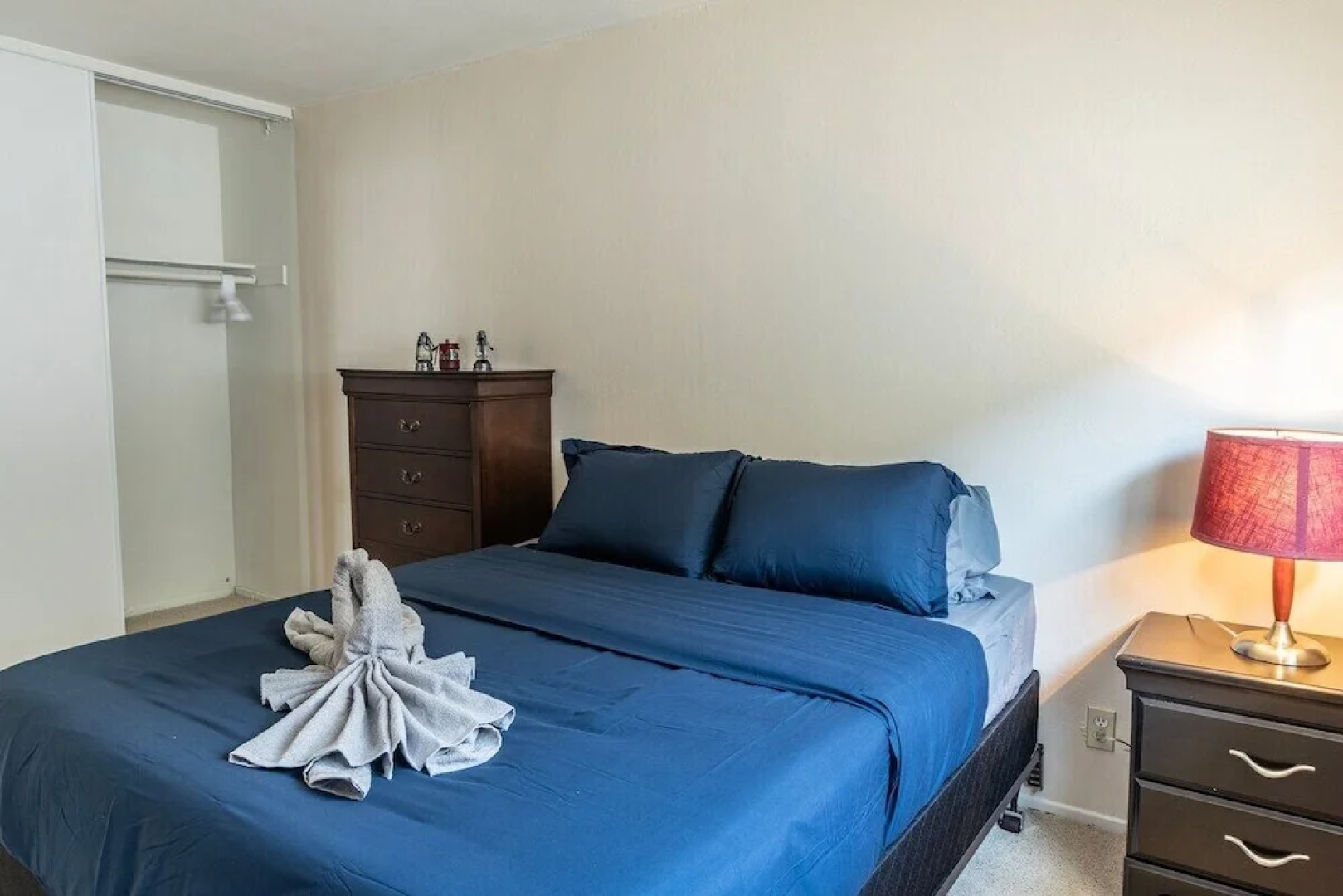 Cozy 2-bedroom in Concord