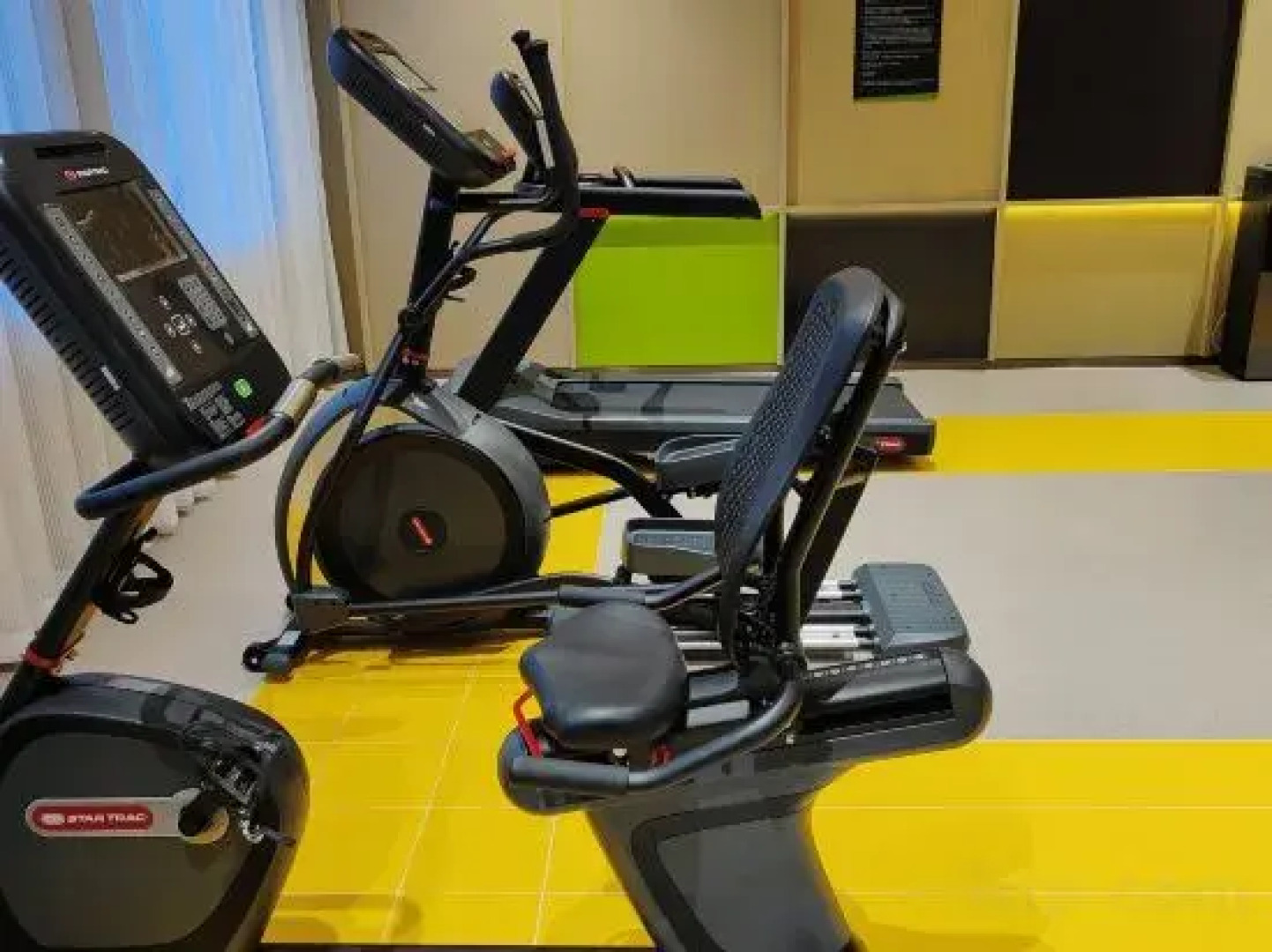 Bole Hilton Huiting Hotel