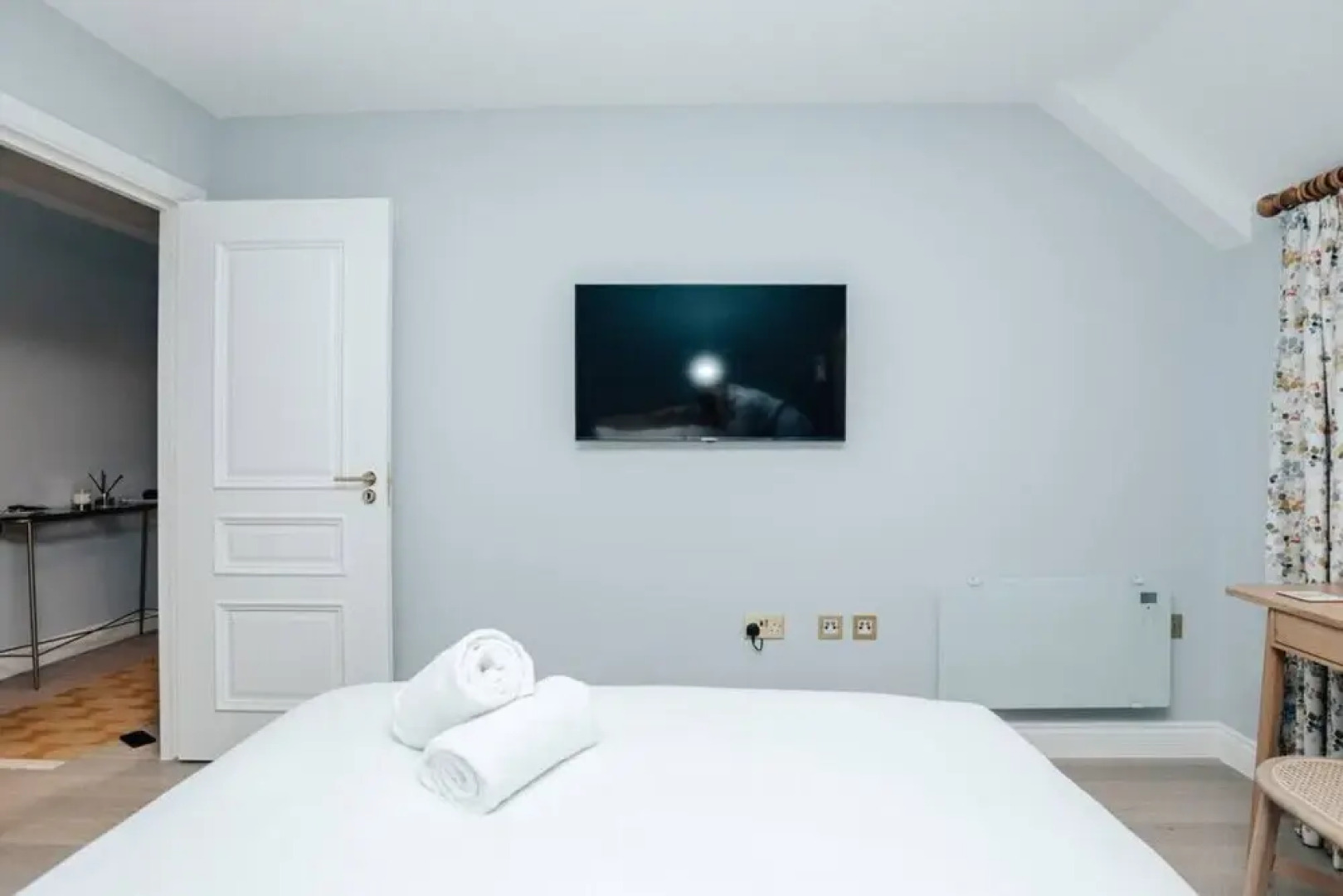 The Duke - One Parking Space