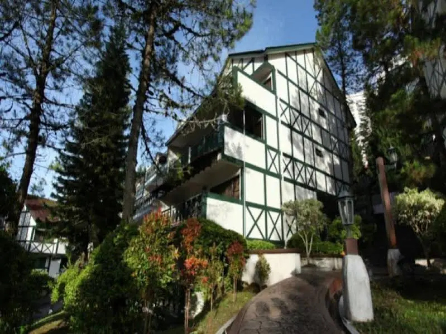 Hello Kitty Cameron Highland Apartment