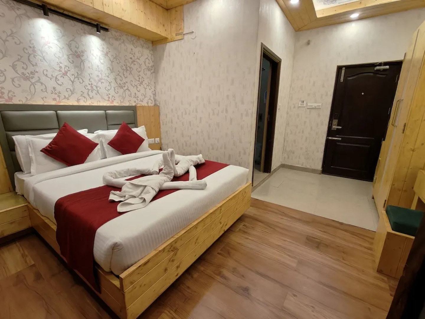 Hotel Bella Heights Inn Mcleodganj