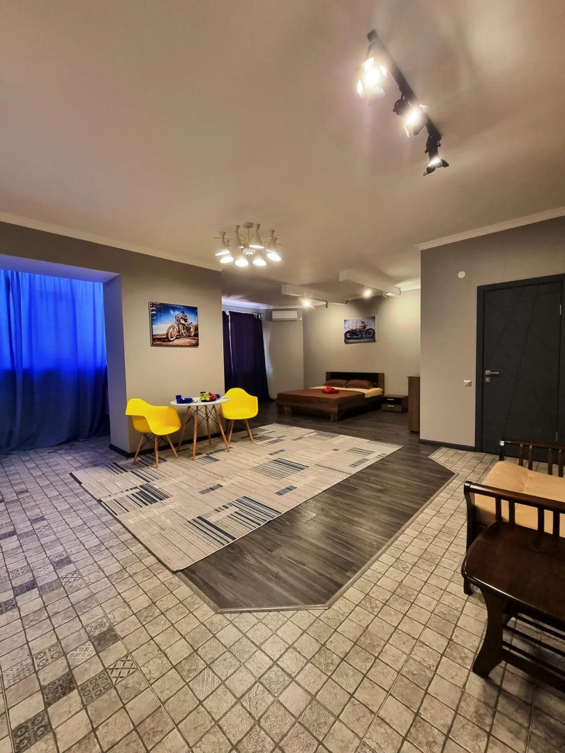 Light House (Лайт Хаус) на улице Мустафы Шокая