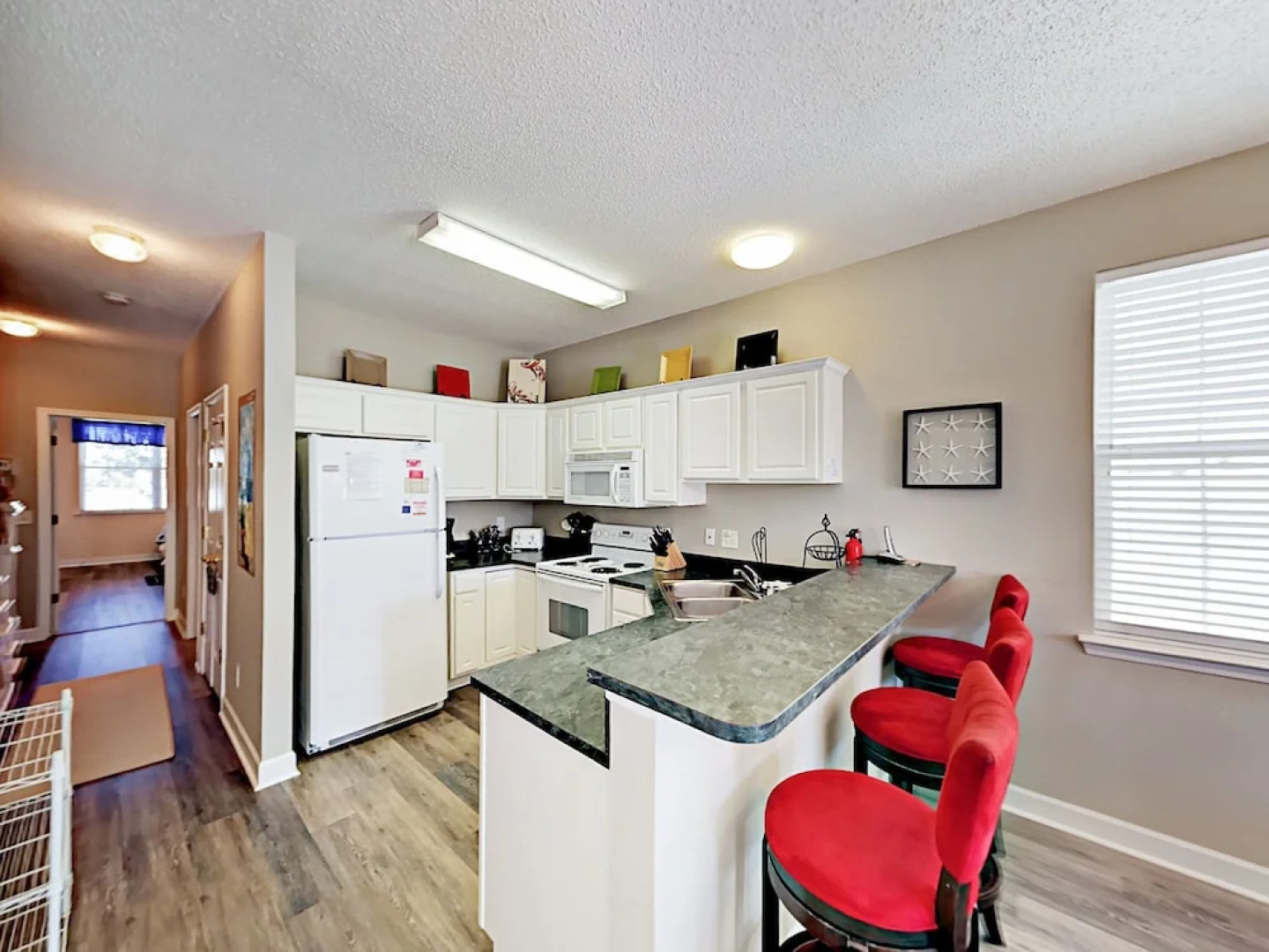 Seaside Townhouse Unit C 4 Bedrooms 3 Bathrooms Townhouse