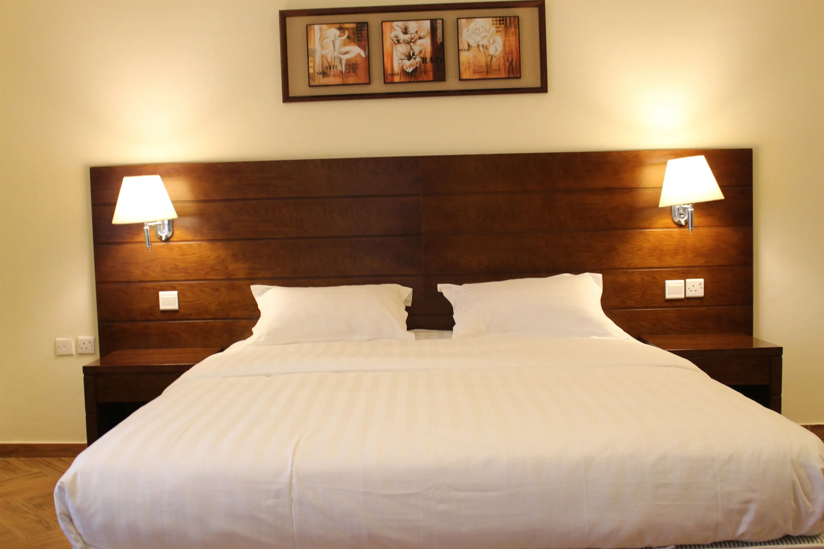 Al Jar Resort - Families Only