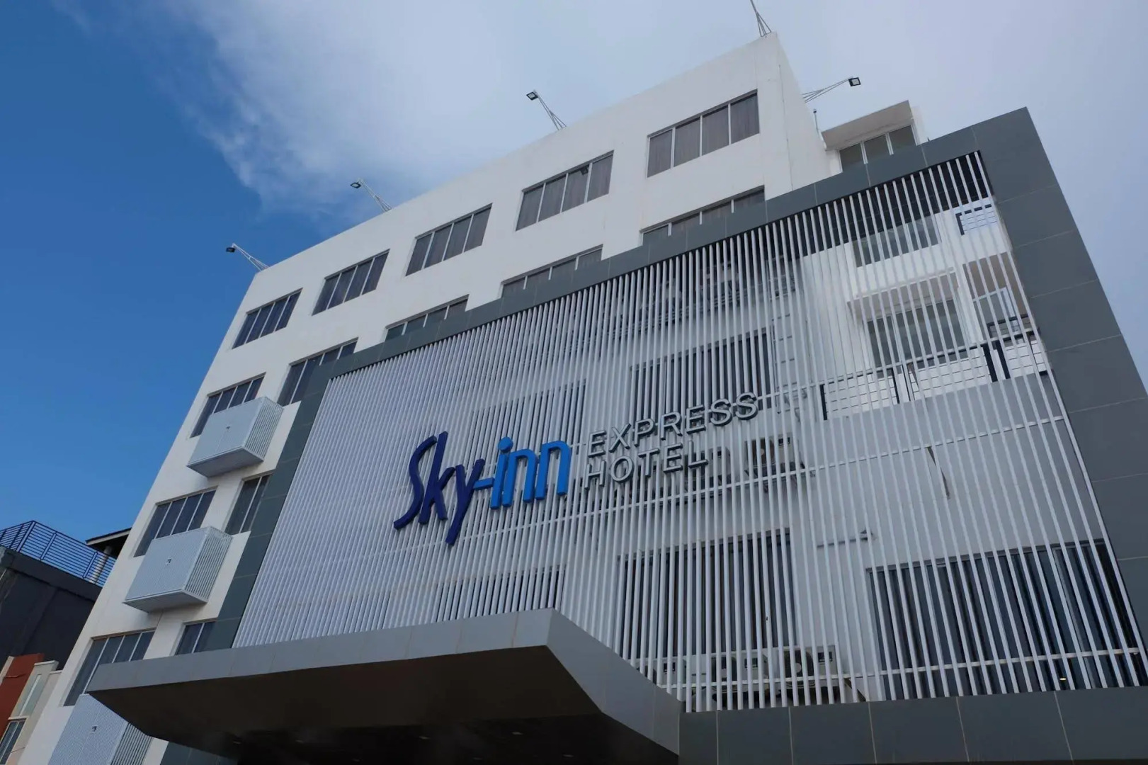 OS Hotel Airport Batam