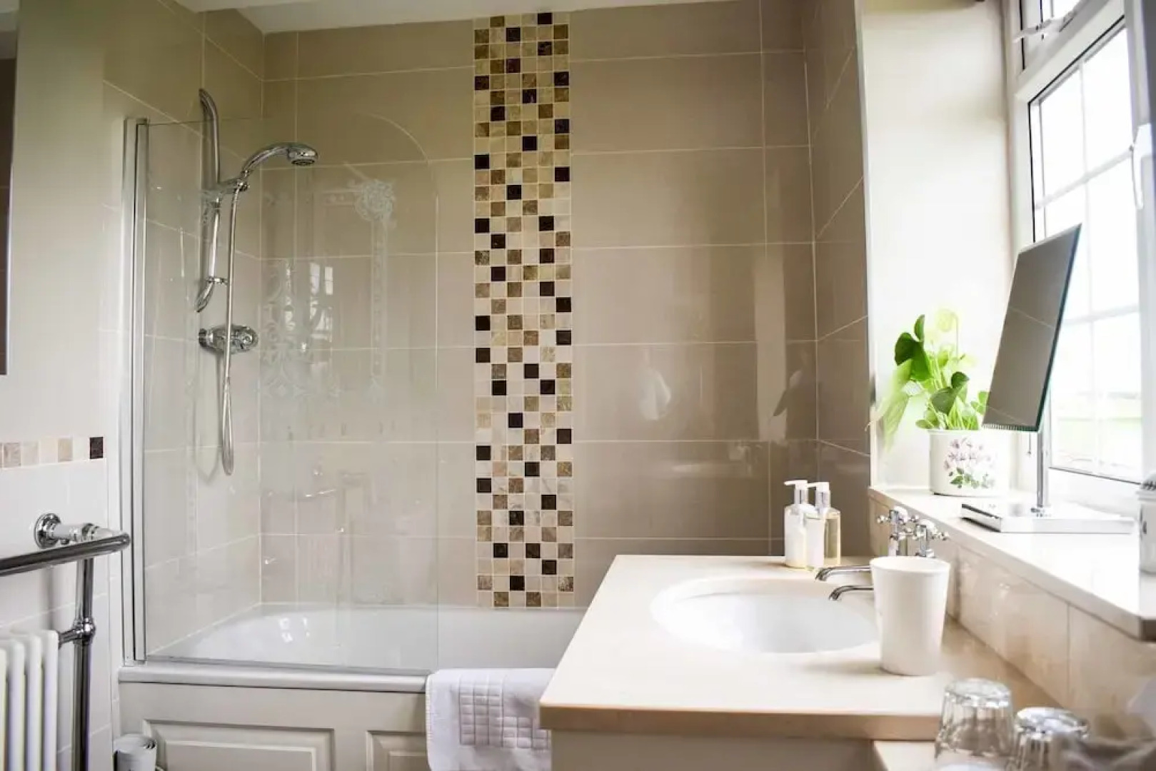 Cundall Lodge Farm Bed & Breakfast