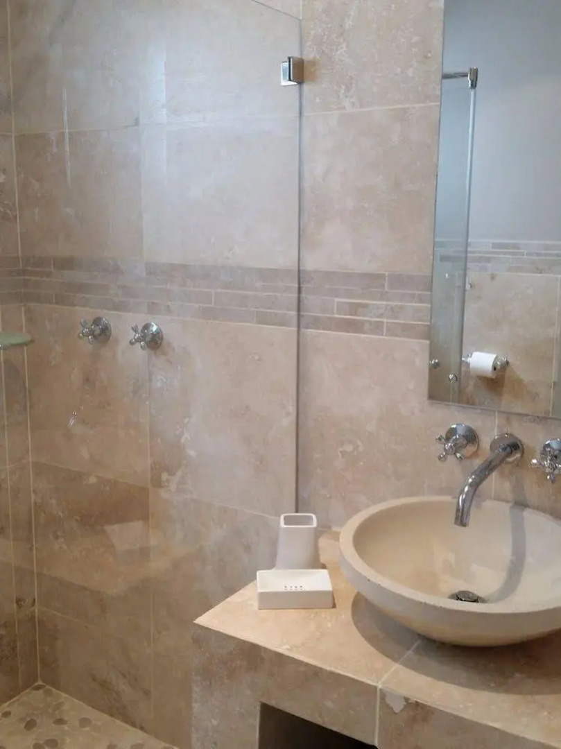 Earthbound Self Catering