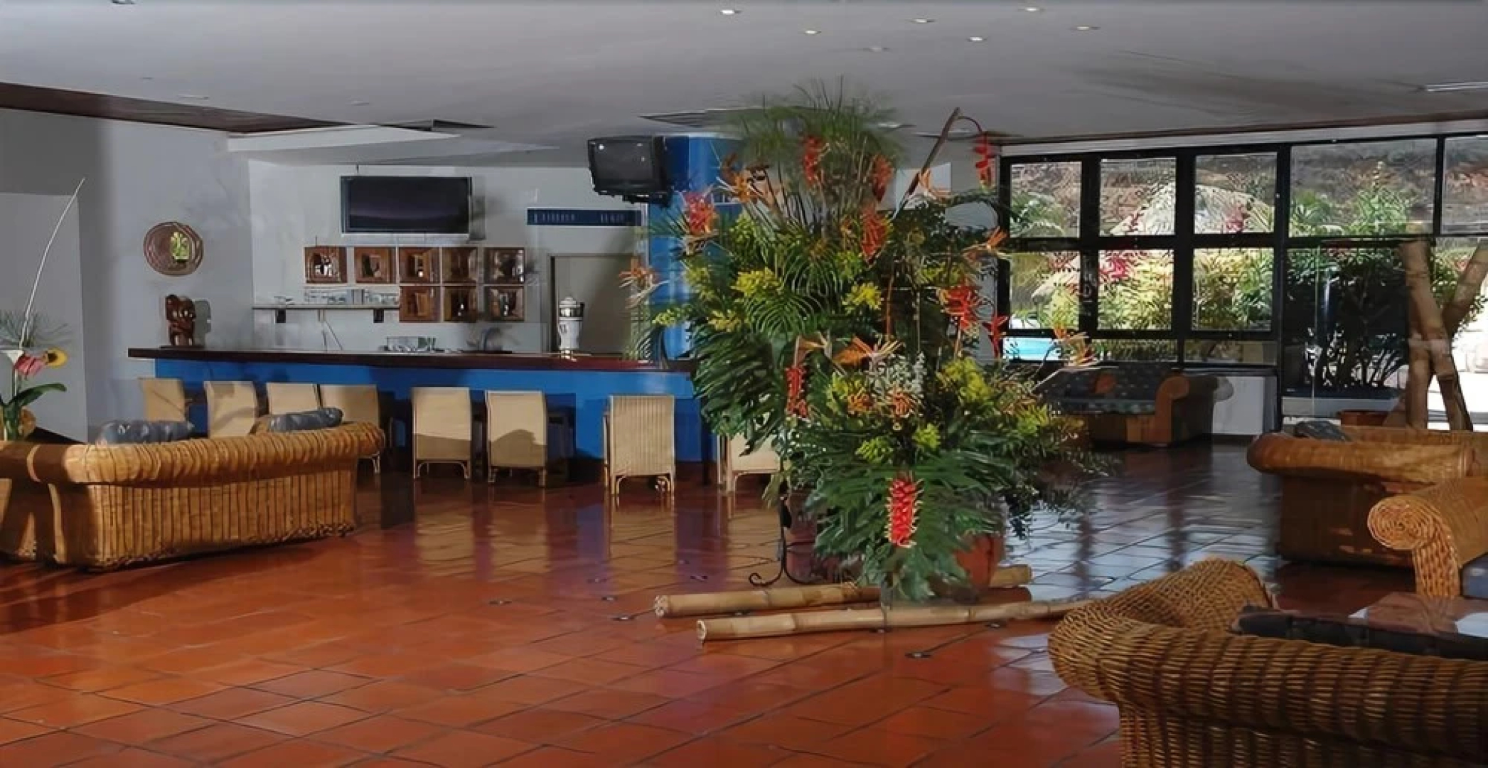 Nueva Toledo Suites & Hotel