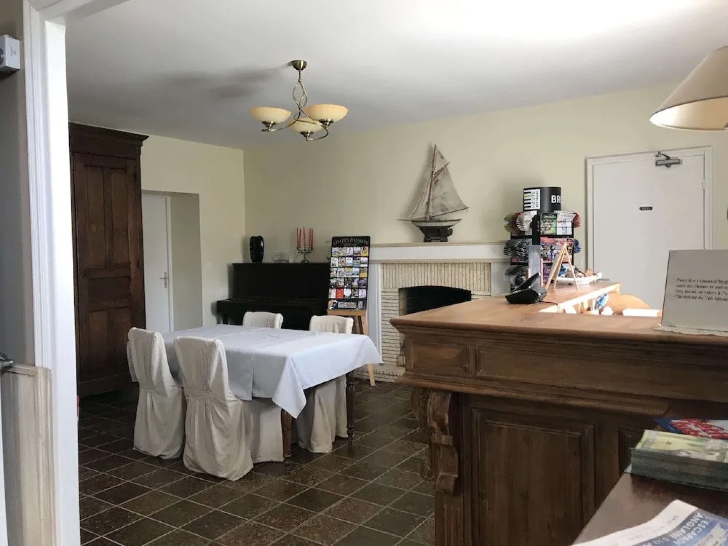 Hôtel Le Chatellier – Piscine chauffée d’avril à octobre