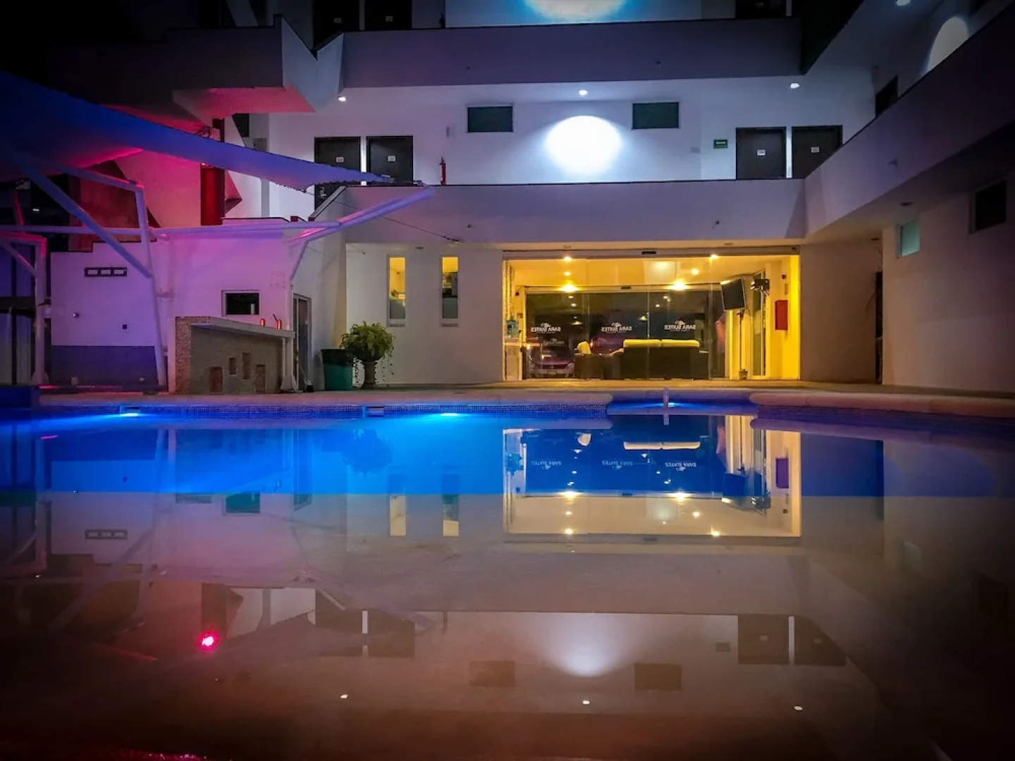 Sara Suites Ixtapa