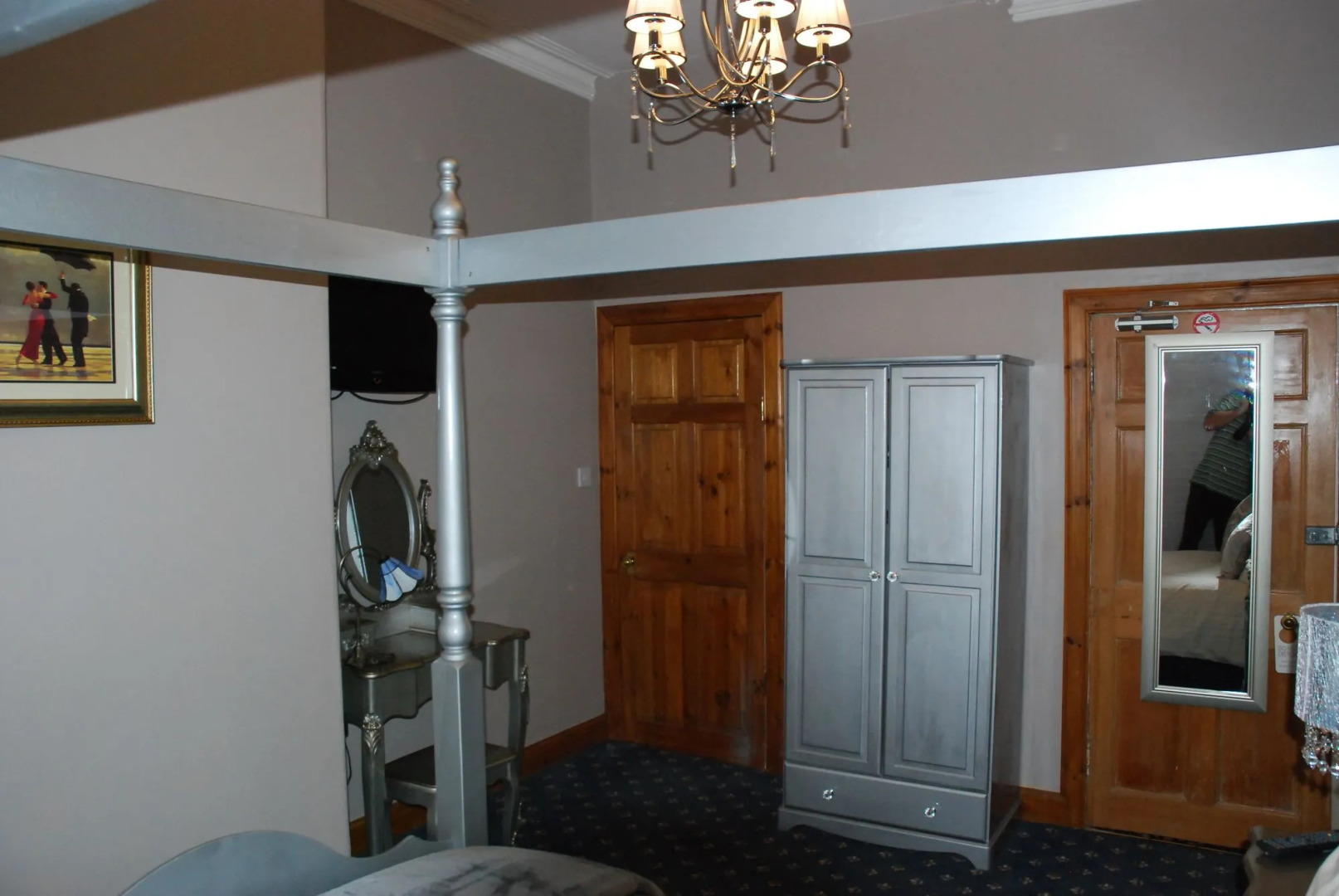 Glendale Guest House