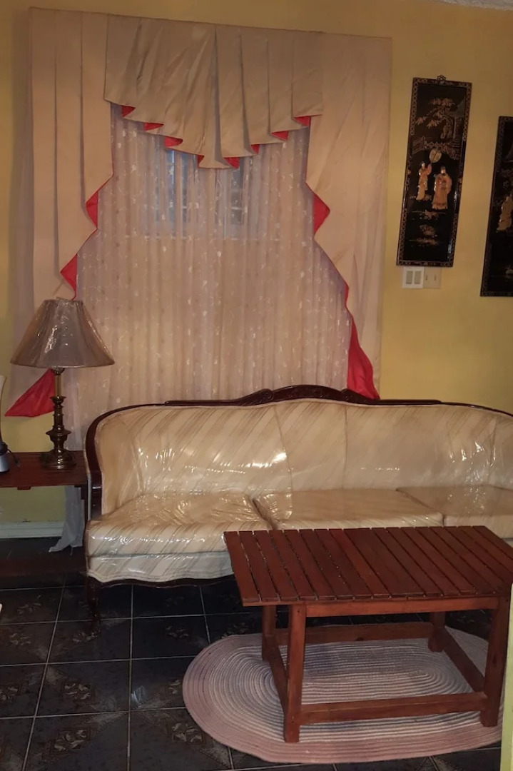 Dream Vacation ST Catherine Jamaica - Guest Suites for Rent in Spanish Town