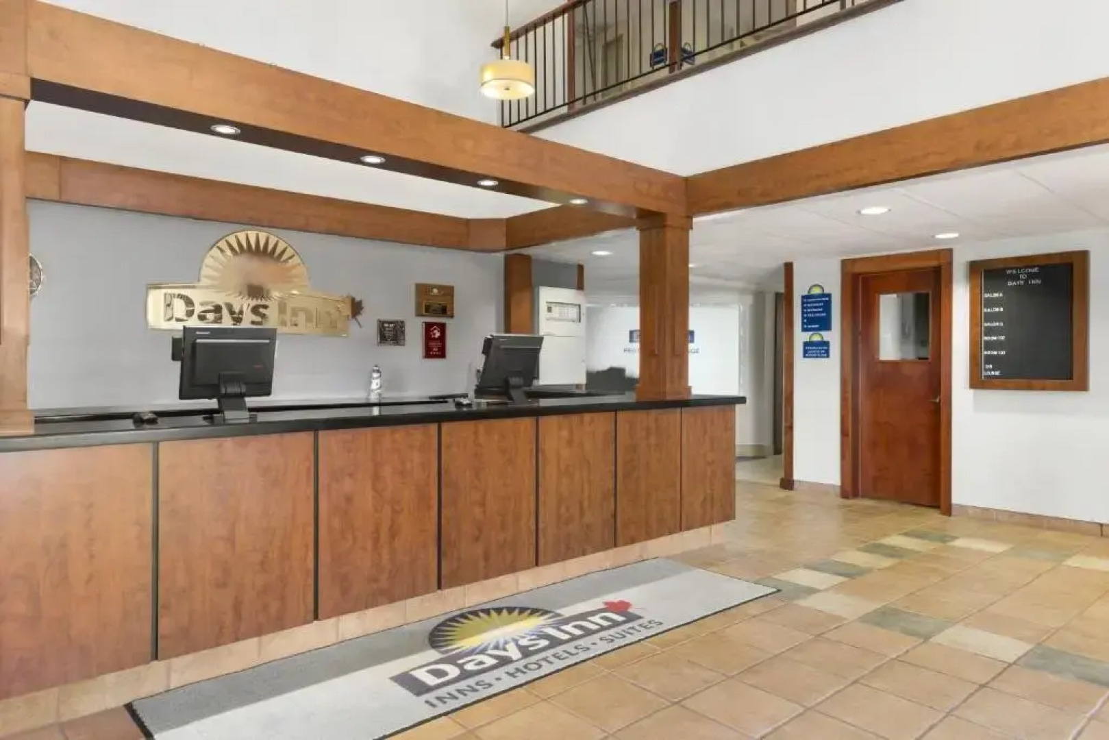 Days Inn & Conference Center - Bridgewater