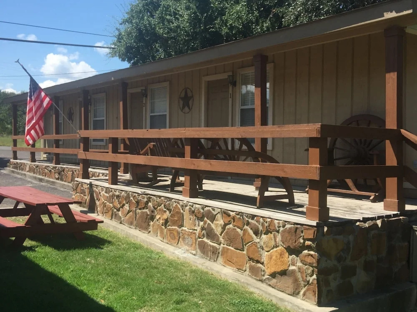 Canyon Springs Country Lodge