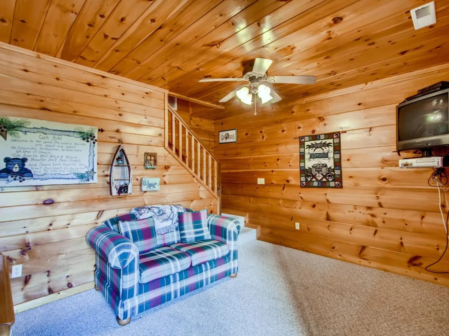 Bear Hug by RedAwning