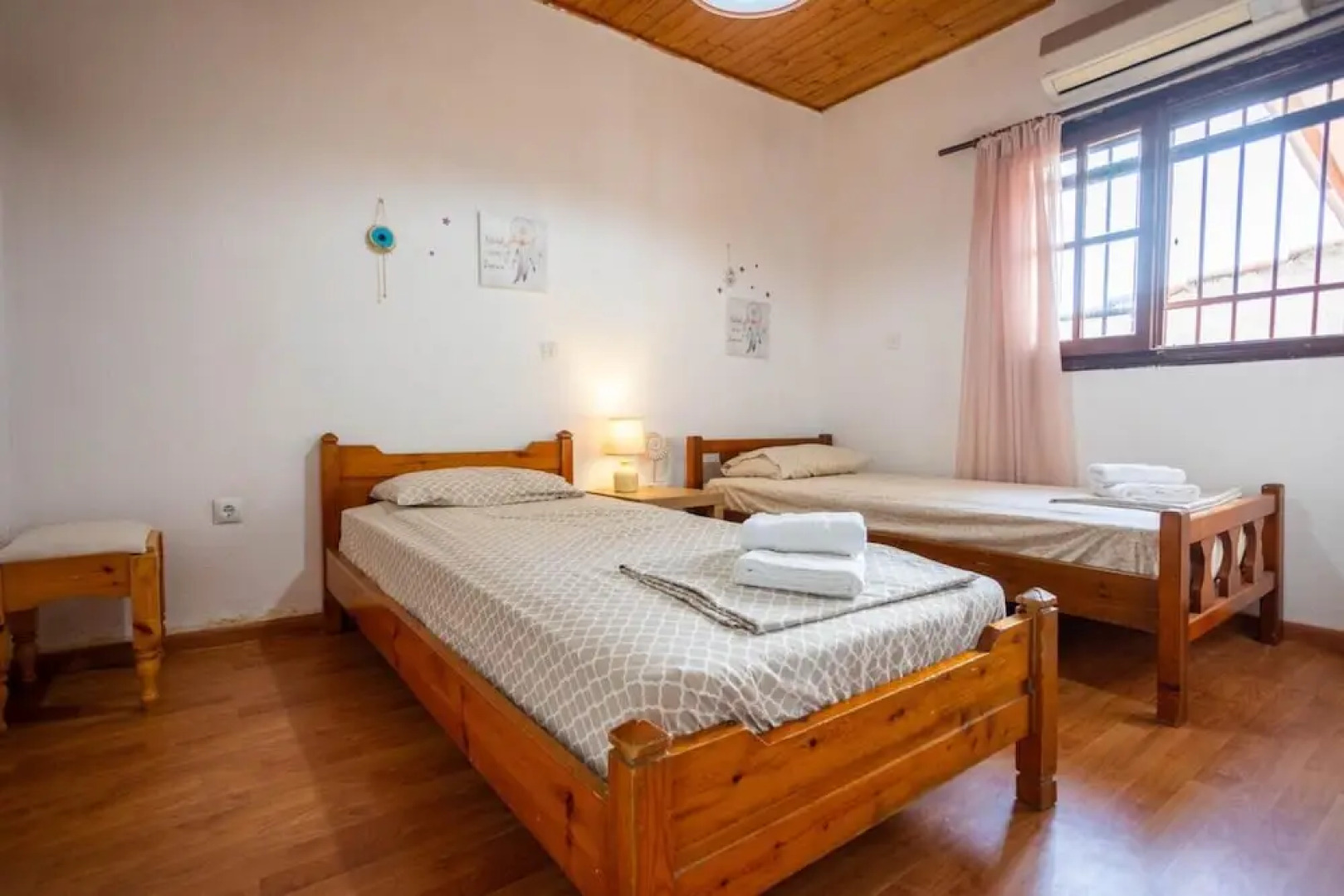 Seaside Retreat for Families and Pets