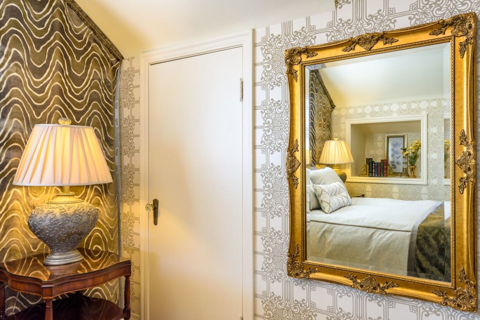 Crystal's View Bed & Breakfast