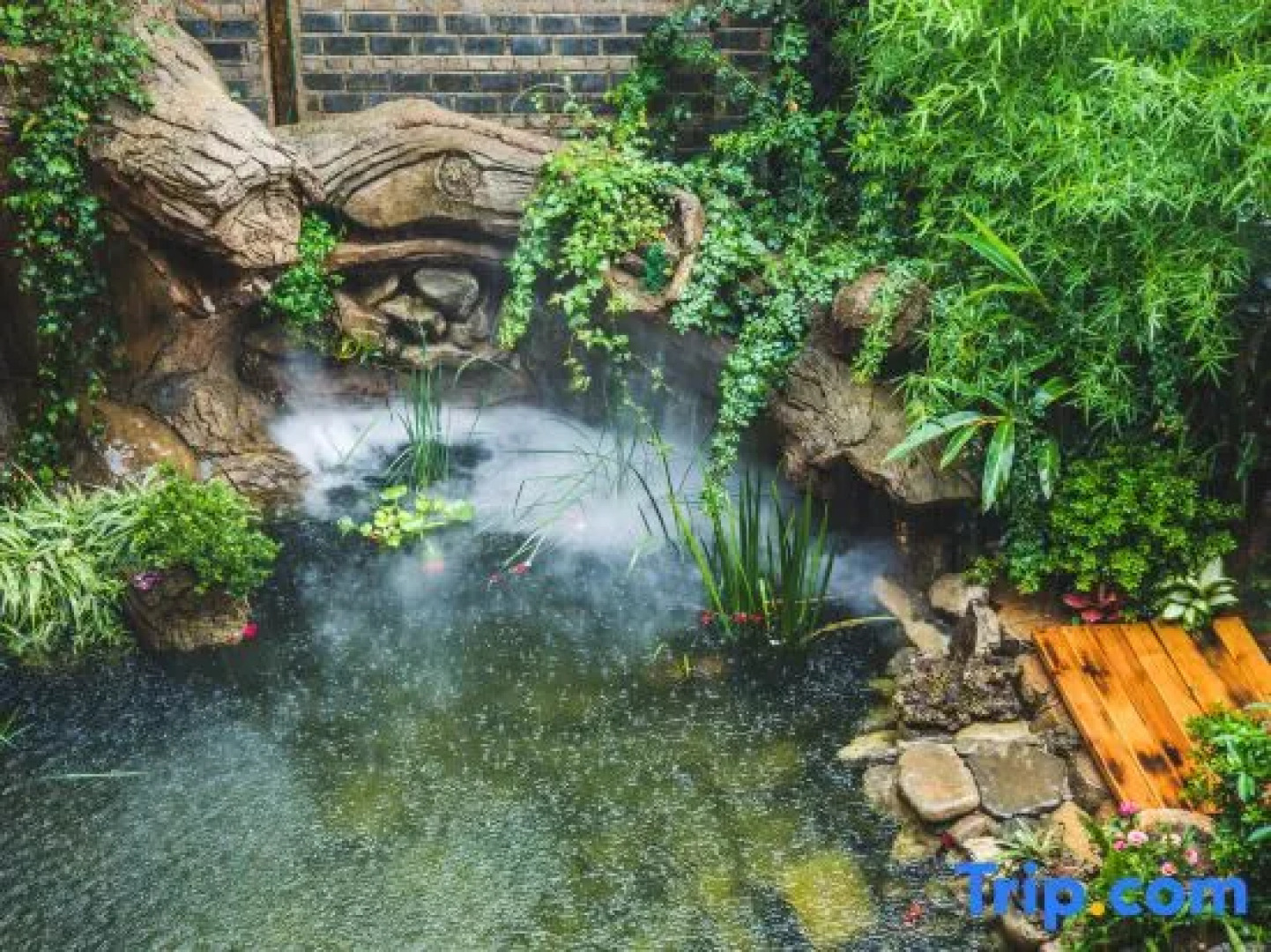 Puzhehei Yidu Homestay (Hehua Daguan Garden)