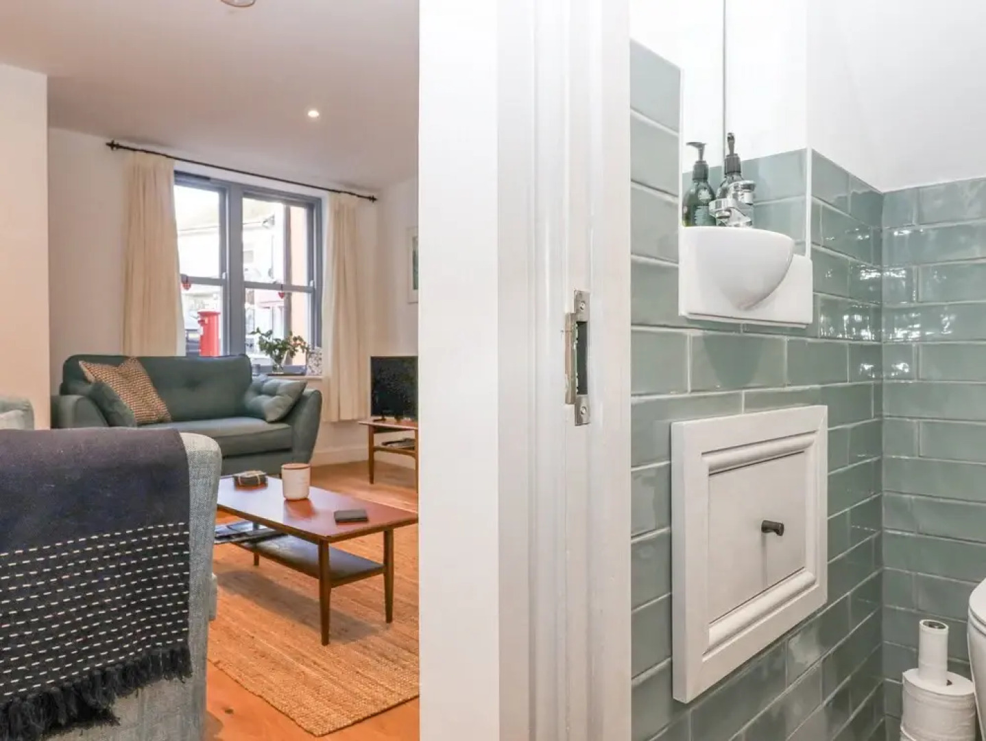 The Cottage on The Square