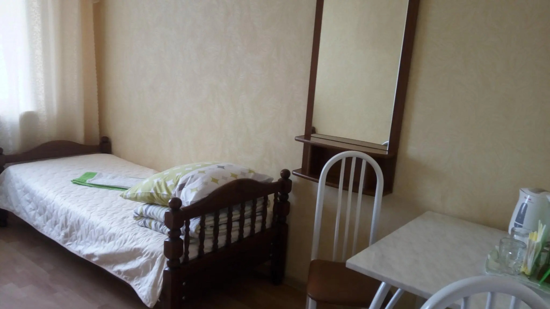 Отель Жуков