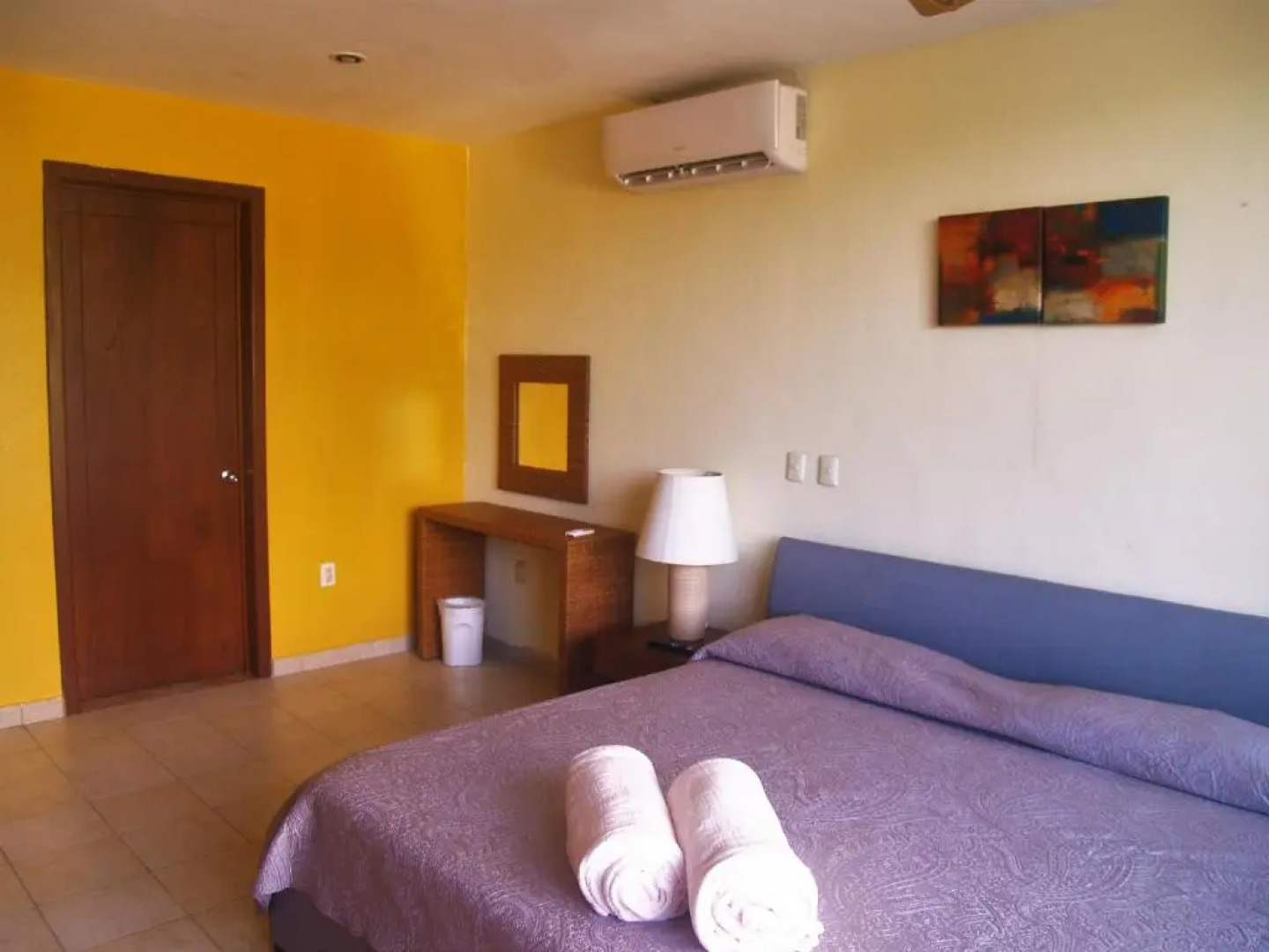 Beachfront Apartment Your Home in Cozumel