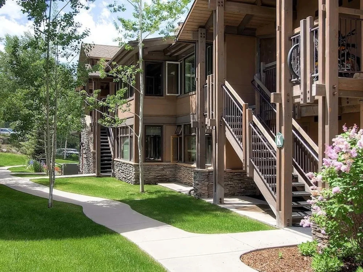 Aspenwood L11 - Studio Condo