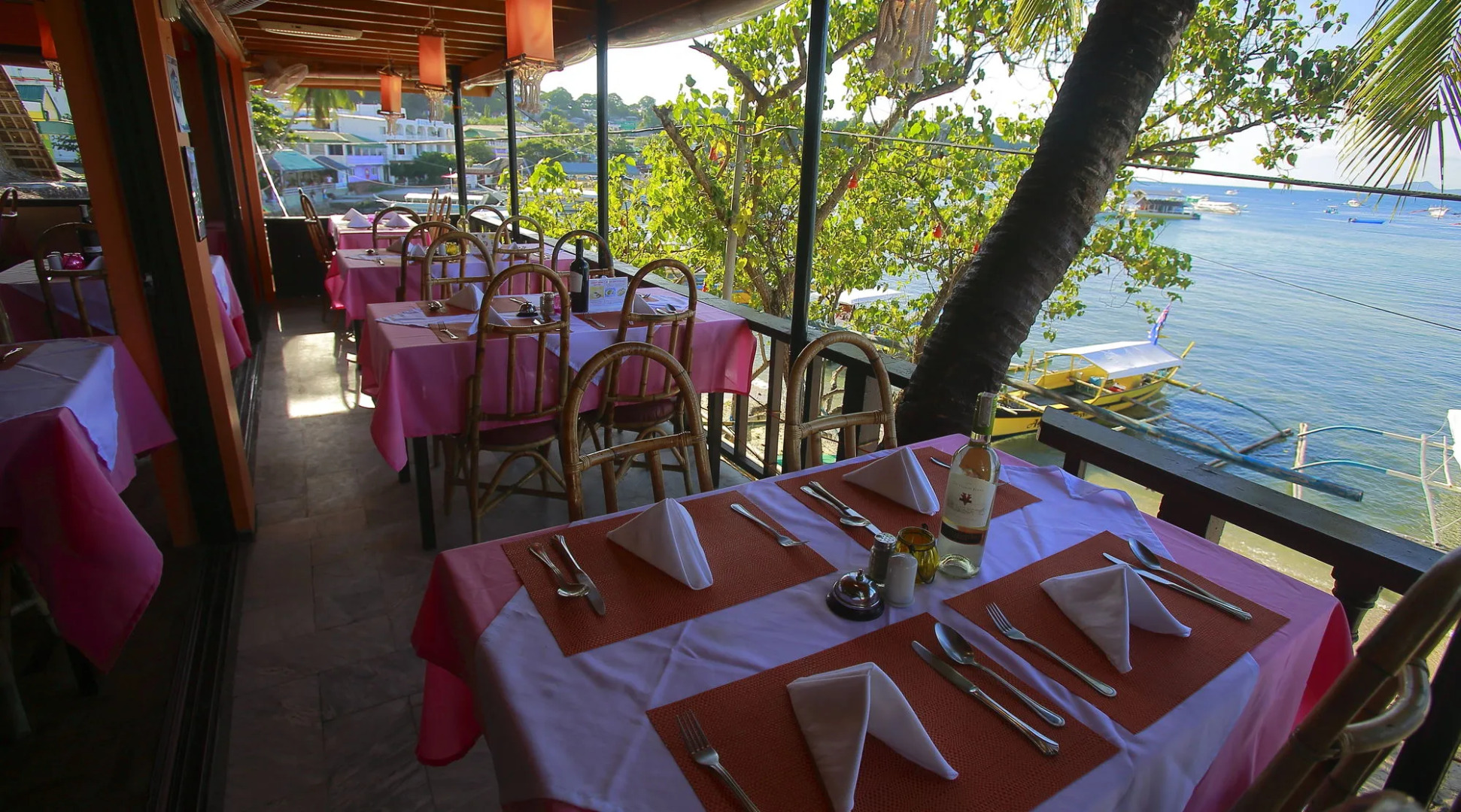 Papa Fred's Beach Resort