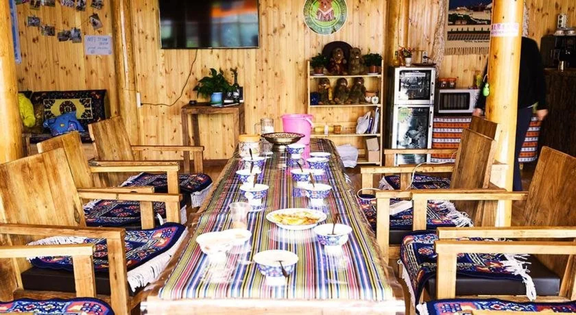 Calling Marmot Youth Hostel