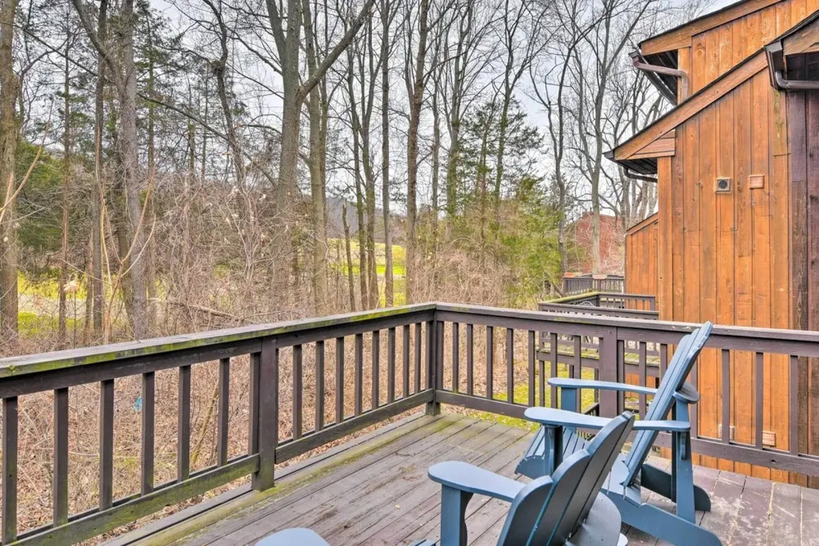 Vernon Township Home w/ Deck on Golf Course