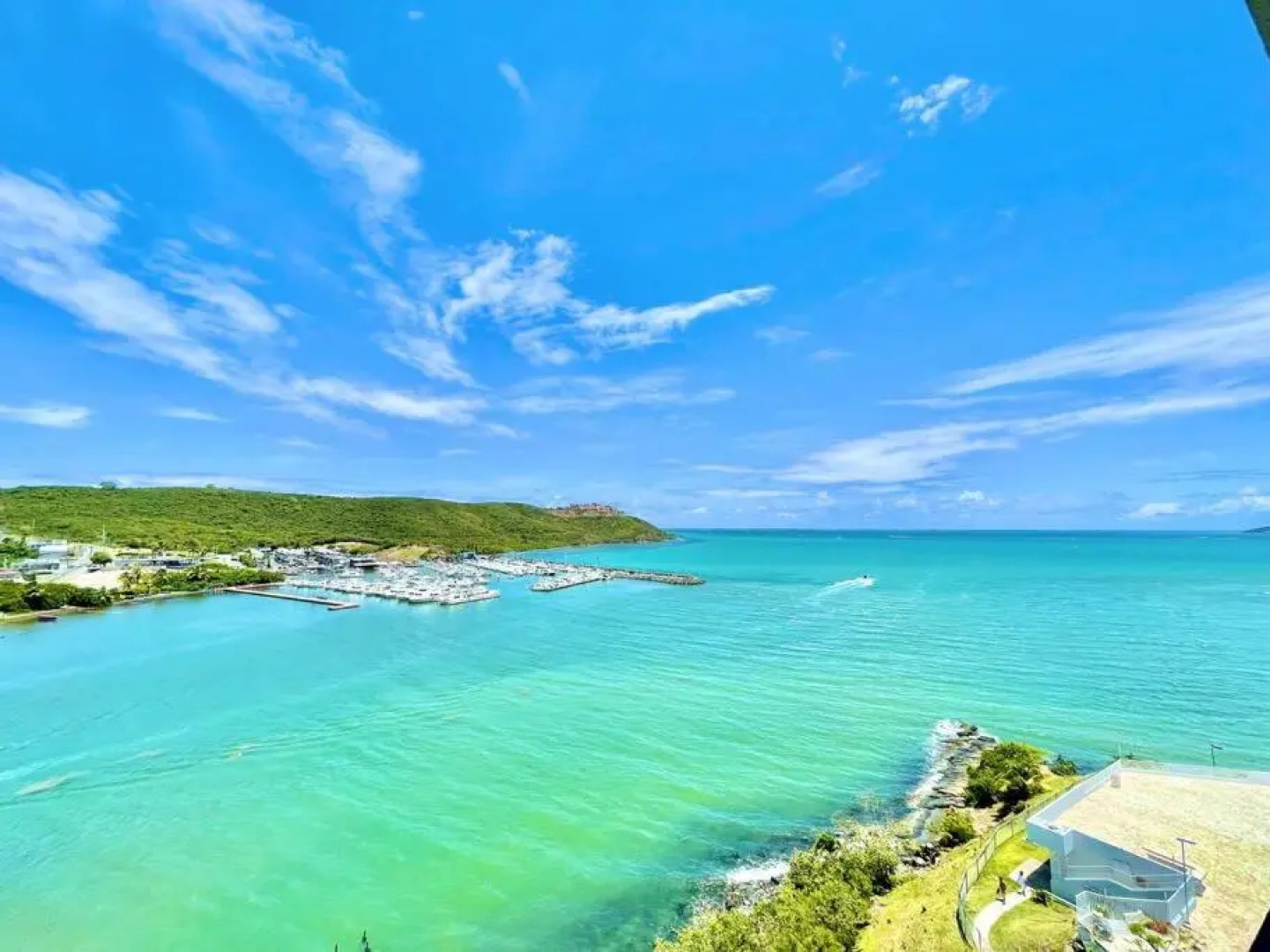 Blue Marine Apartment