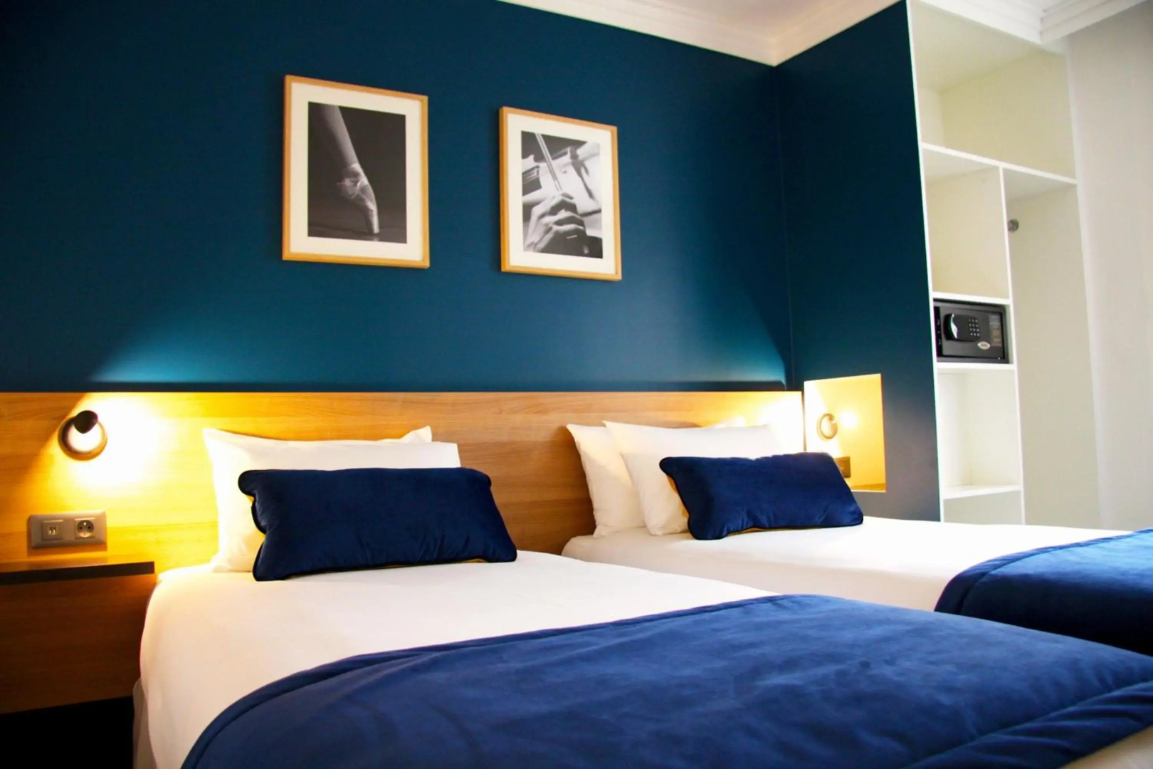 VIP Executive Art's Hotel
