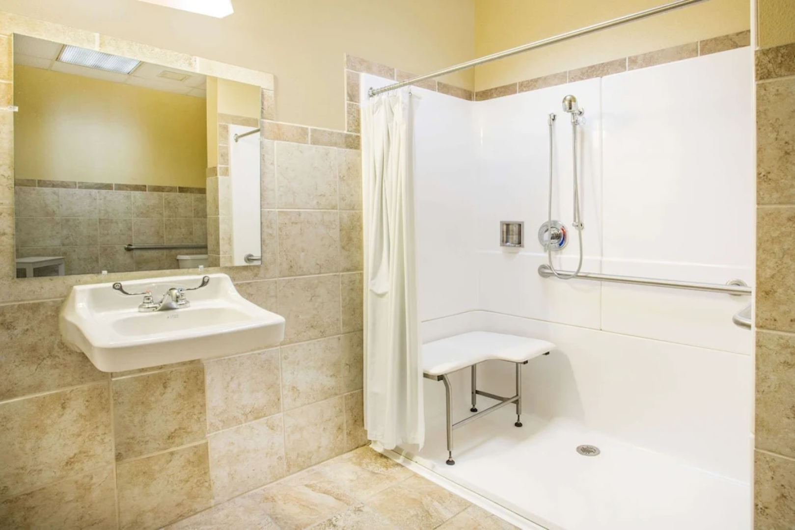 Days Hotel Sutton Flatwoods